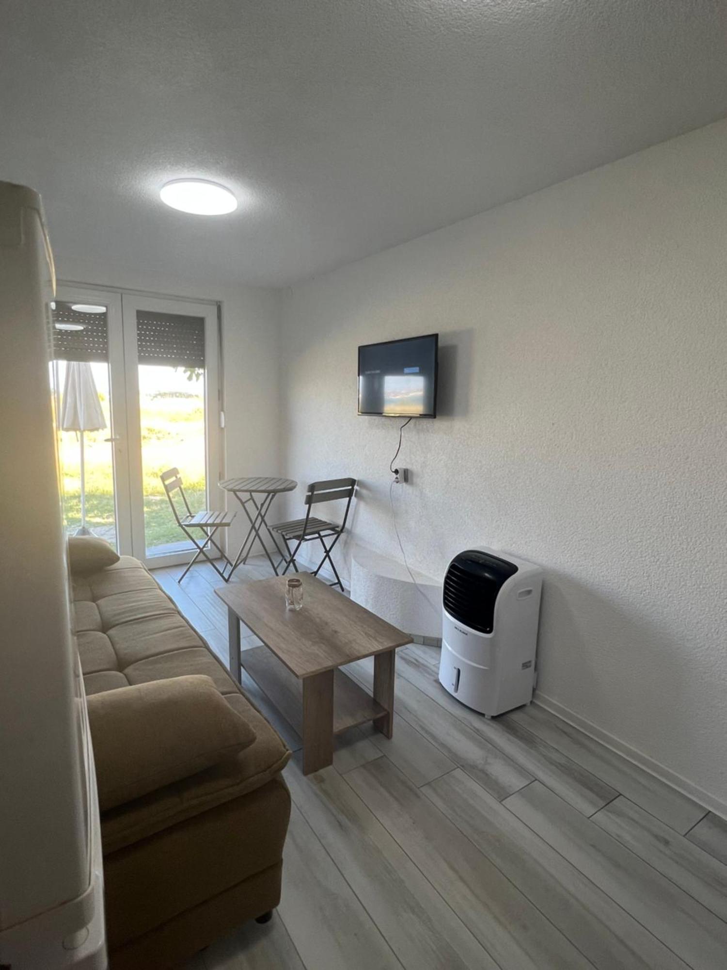 Apartments Linic นิน ภายนอก รูปภาพ
