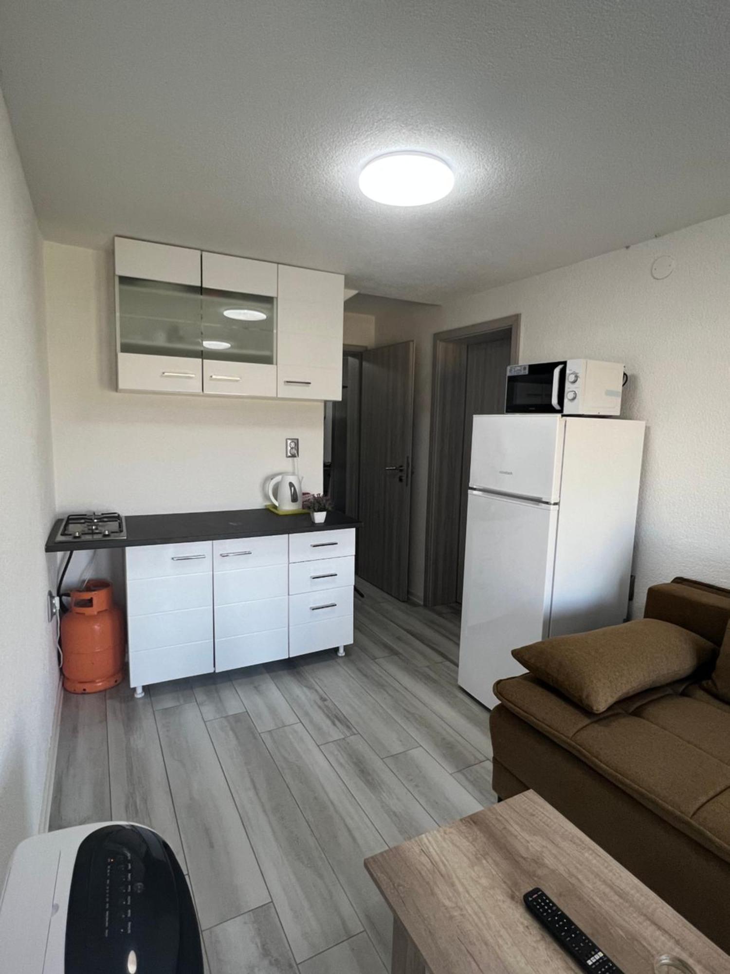 Apartments Linic นิน ภายนอก รูปภาพ